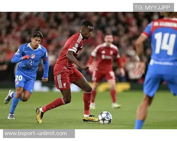 中超精彩对决利物浦大胜多特蒙德争议判罚引发全场热议