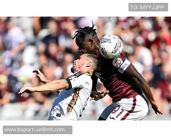 那不勒斯主场狂胜巴萨3球绝杀瞬间引发全场沸腾赛后深度解析