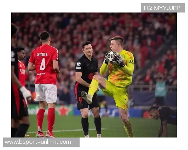 国王杯精彩对决拜仁完胜巴萨引发全场热议与反思