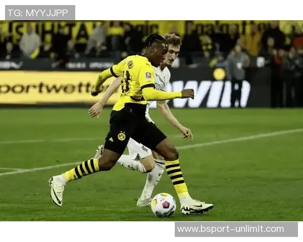 西甲精彩对决国米与多特蒙德战成平局争议判罚引发全场热议