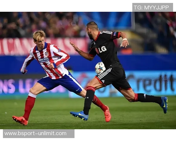 马竞逆转利物浦上演帽子戏法精彩瞬间全场沸腾赛后点评分析