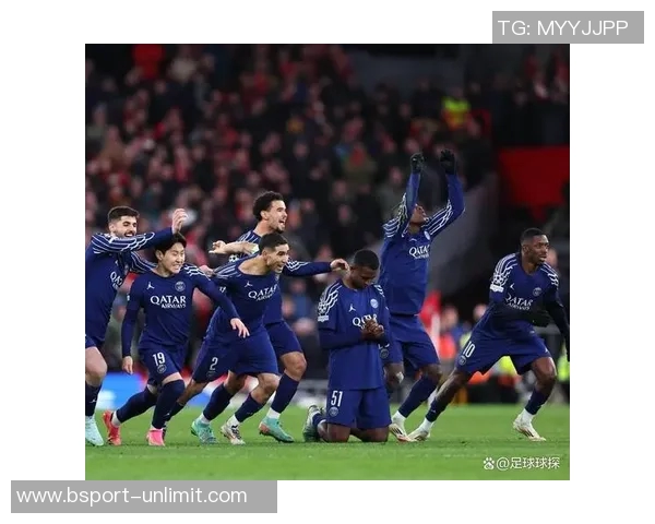 欧联杯精彩对决切尔西与巴黎圣日耳曼战成平局红牌事件引发全场热议