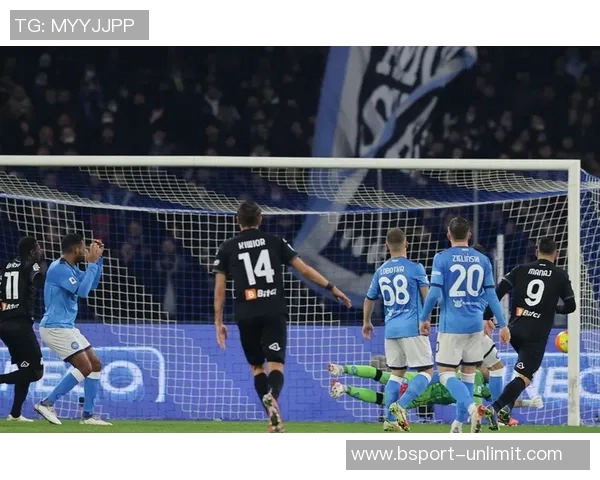 欧联杯冷门那不勒斯凭乌龙球1-0逆袭利物浦全场沸腾